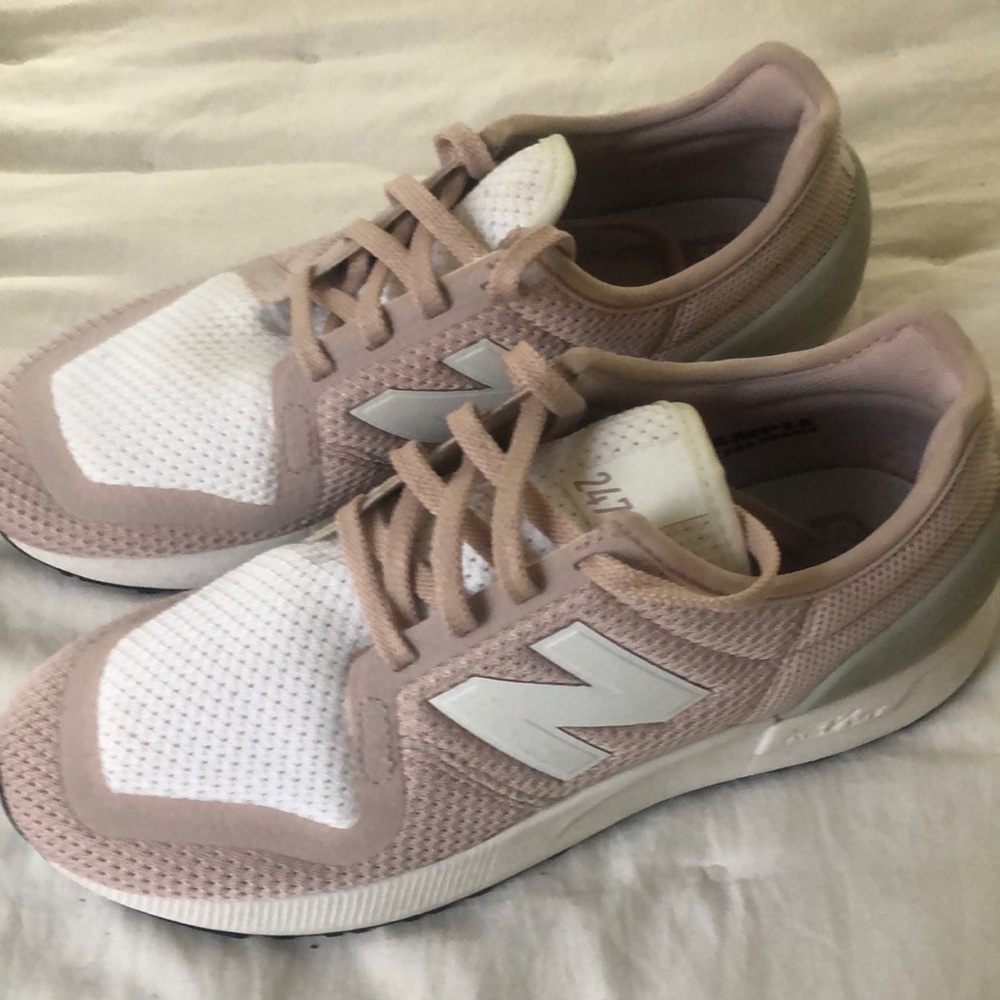 New Balance 247s